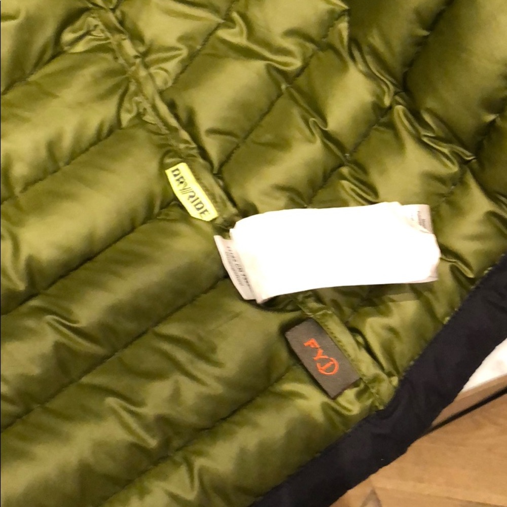Burton Down Jacket - image 4